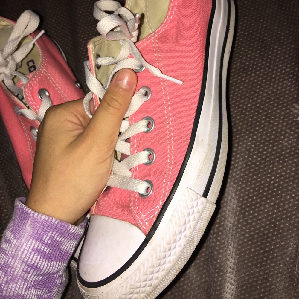 Converse women